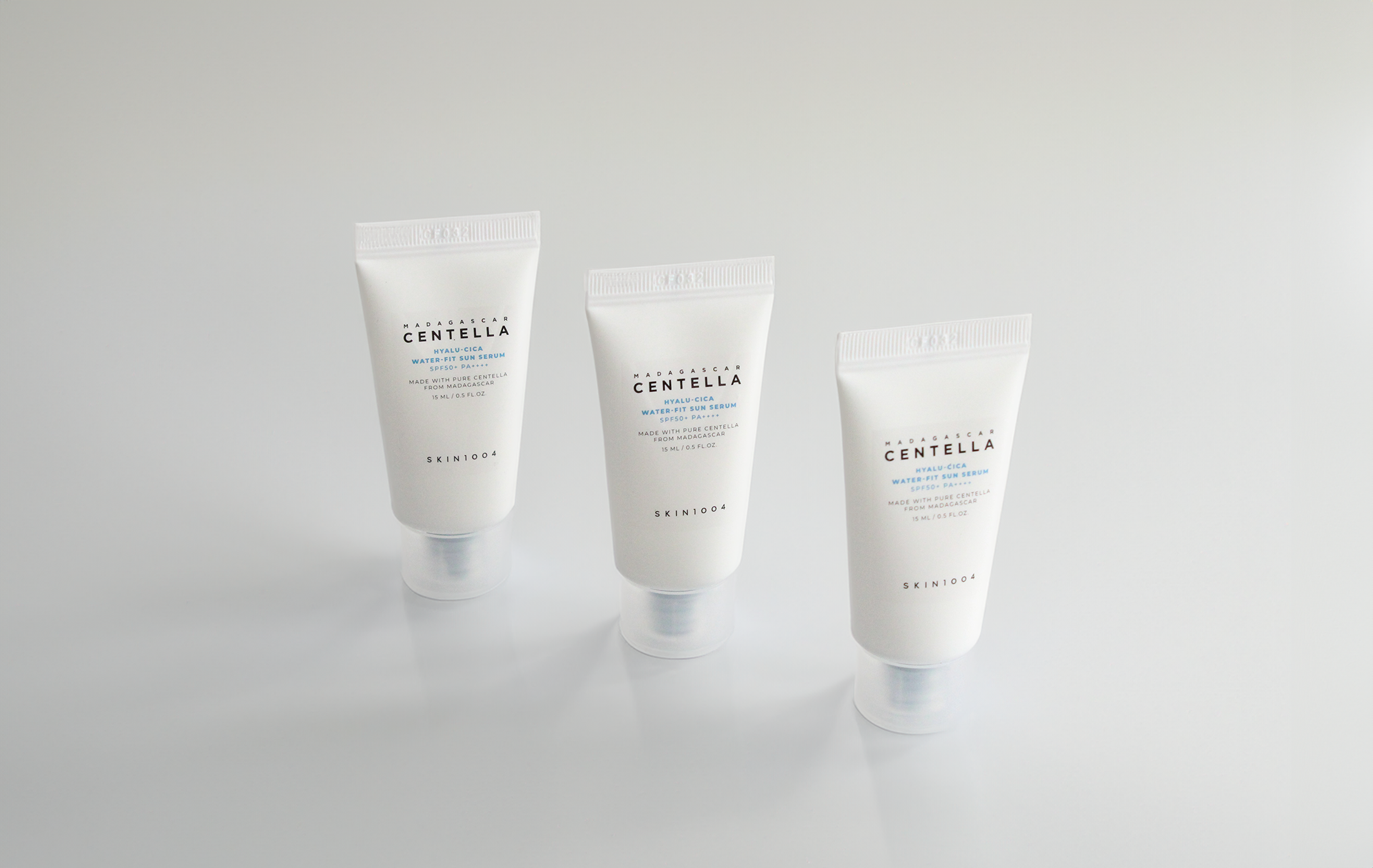 mini-skin_1004_madagascar_centella_hyalu_cica_water_fit_sun_serum-tube